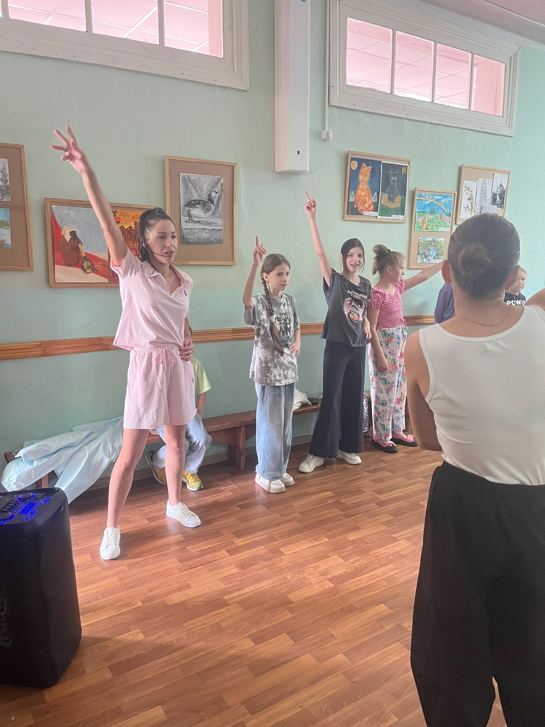 Второй день в летнем пришкольном лагере "Новое поколение".